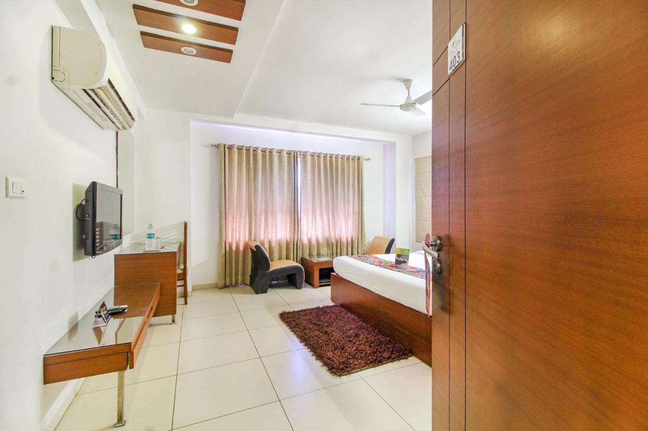 Fabhotel Hill View II Hitech City Haïdarabad Extérieur photo
